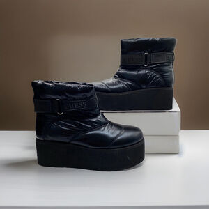 Guess Women's Black Jilona Platform Quilted Puffer Booties Shoes Size 9M NIB